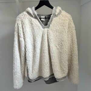 Anthropologie Akemi + Kin White fleece hoodie